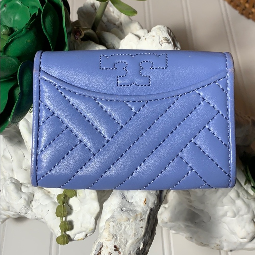 Tory Burch Quilted Small Wallet - Picture 2 of 9